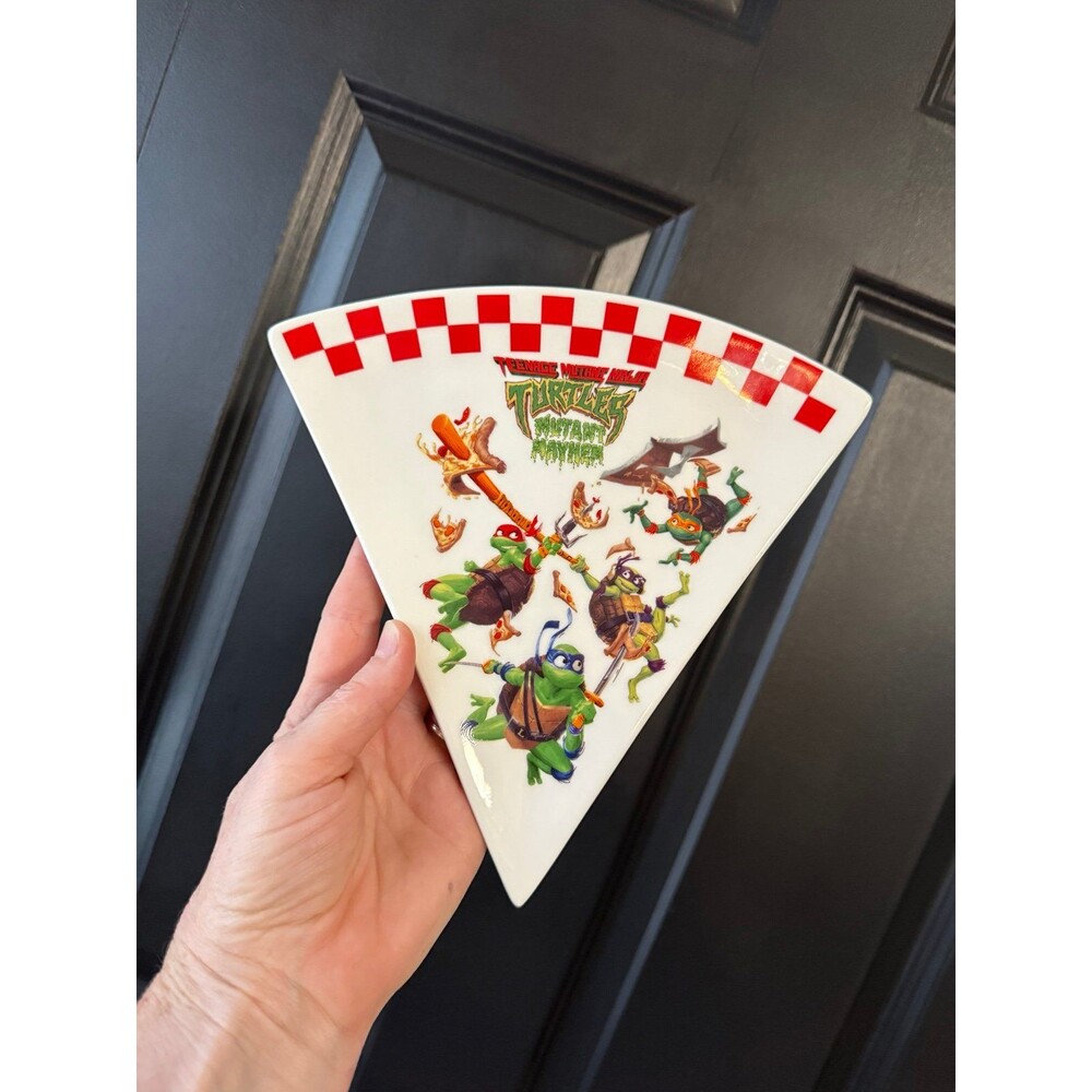 Nickelodeon TEENAGE MUTANT NINJA TURTLES Pizza Slice Shaped Plate 2023
